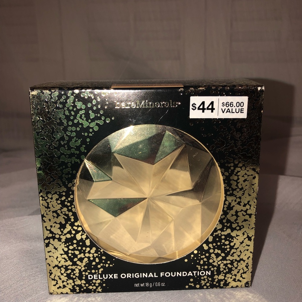Bare Minerals SPF Powder Foundation